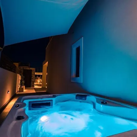 Arivallos Villa&spa With Sauna&wine Cellar Villa