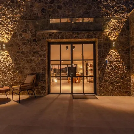 Arivallos Villa&spa With Sauna&wine Cellar